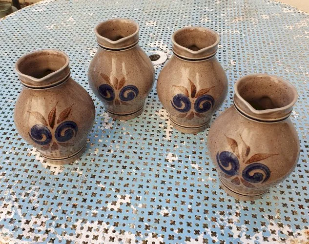 4 pichets céramique