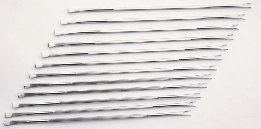 SET DE 12 TIRETTES À
HOMARD 18,5CM