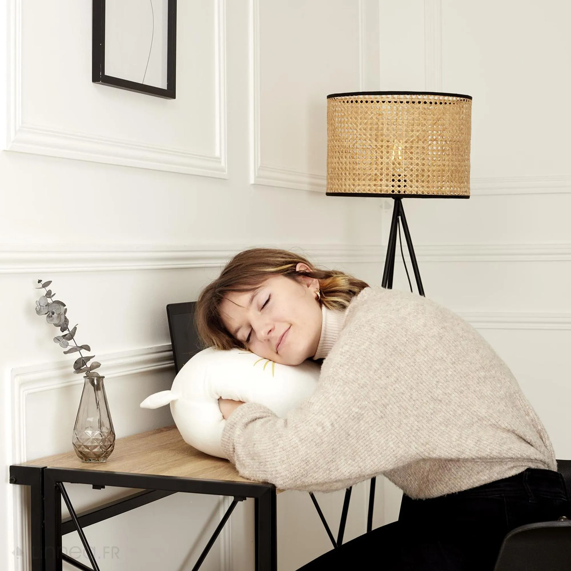 Coussin plaid en polyester 33x15x38 cm collection MIAOU forme chat blanc