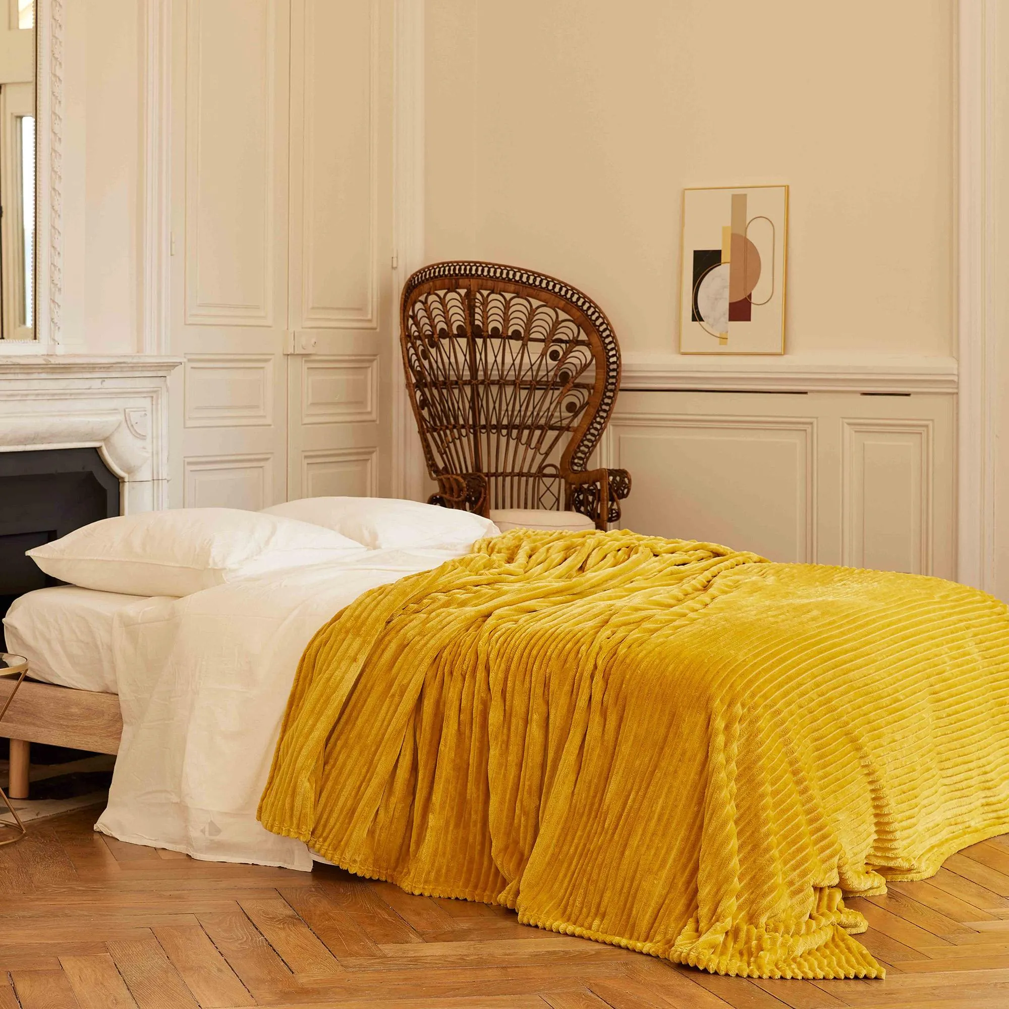 Couverture 100% polyester 180x240 cm microvelours DOLCE jaune miel