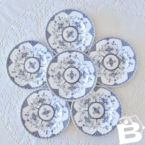 6 assiettes en terre de fer anglaise Aynsley Copenhagen