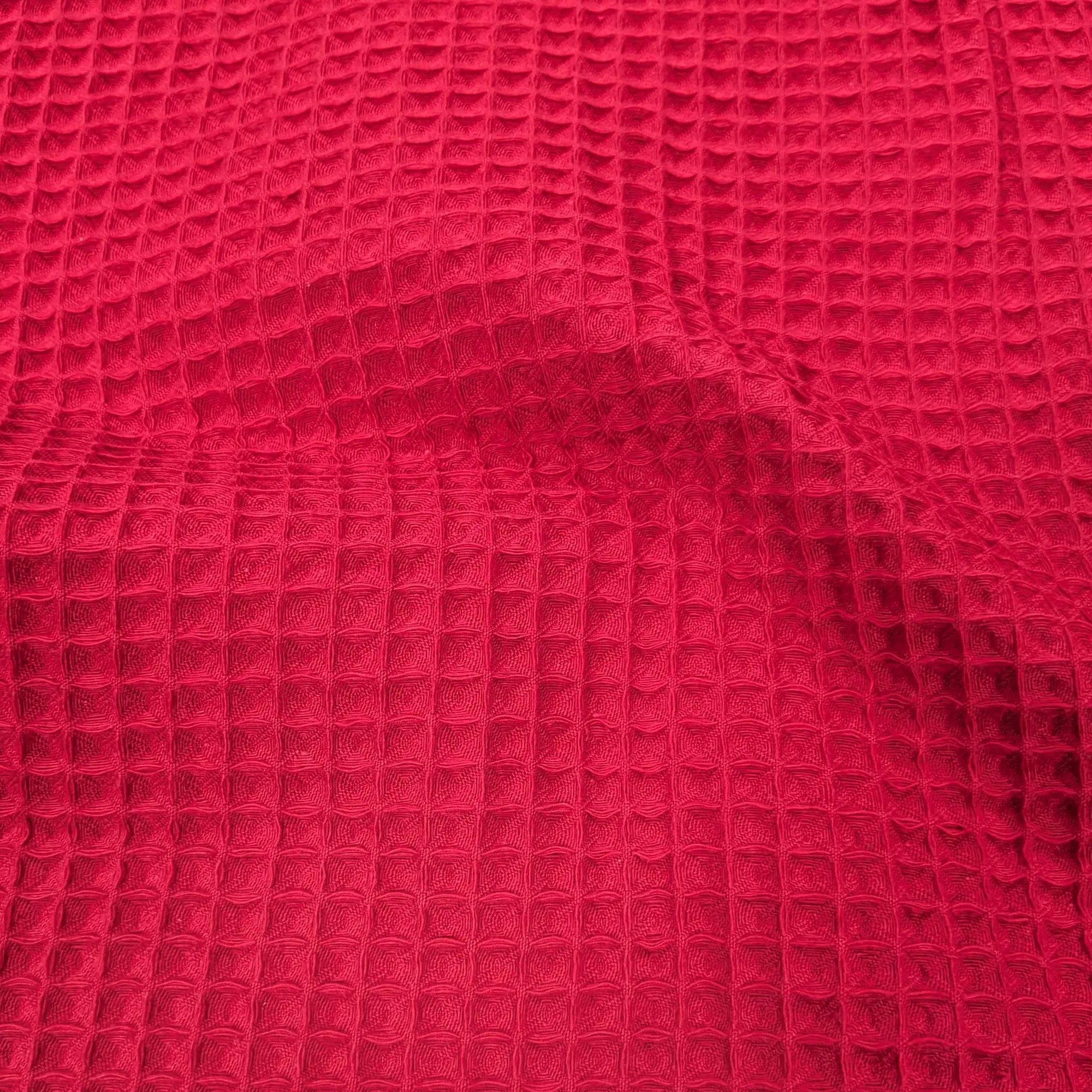 Tissu uni aspect nid d'abeille 230g/m² RUCHE pur coton rouge