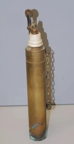 -ANCIEN BRIQUET LAITON VERITABLE BOUGIE JUS de GRENIER collection fumeur