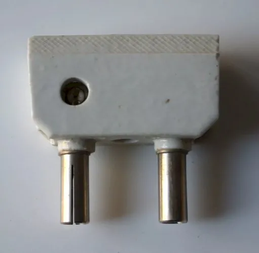 Ancien porte fusible en porcelaine à broches à fil de plomb CAPELIN FJR