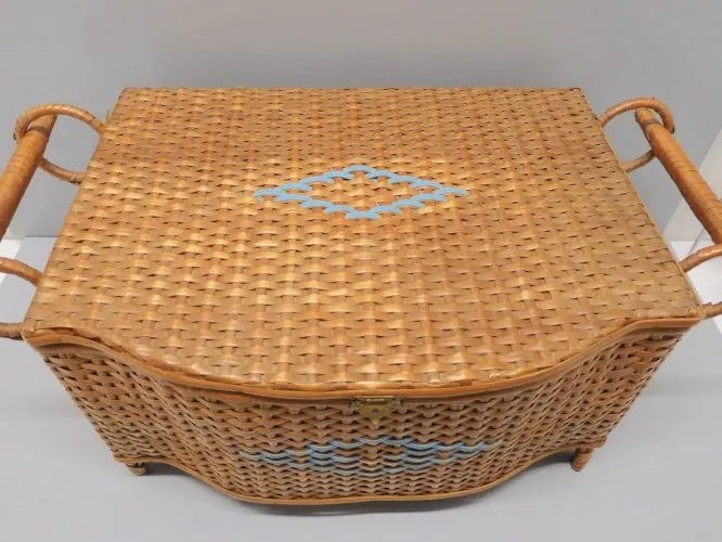 -ANCIENNE GRANDE PANIERE A COUTURE OSIER Tressé intérieur tissu bleu VINTAGE  D