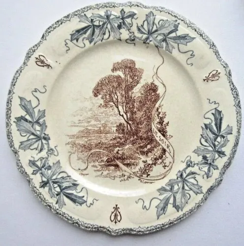 "Assiette Terre de Fer Choisy le Roi Louis XIII bleu et sépia : Le Soir