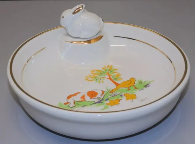 - BELLE ANCIENNE ASSIETTE A BOUILLIE ASSIETTE CHAUFFANTE BEBE signé SABINE D