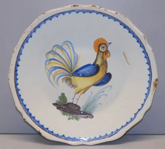 -BELLE ANCIENNE ASSIETTE AU COQ CERAMIQUE EMAILLEE XIXe collection vitrine  D