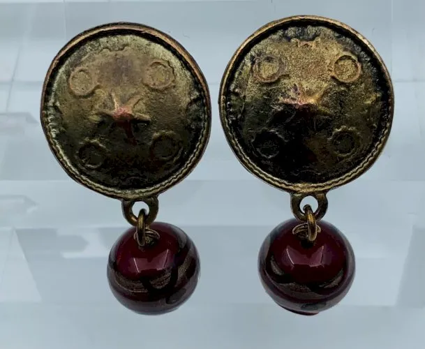 ?BOUCLES D OREILLES FANTAISIES CLIPS PENDANTES PERLES VERRE 31 GRAMMES W1259