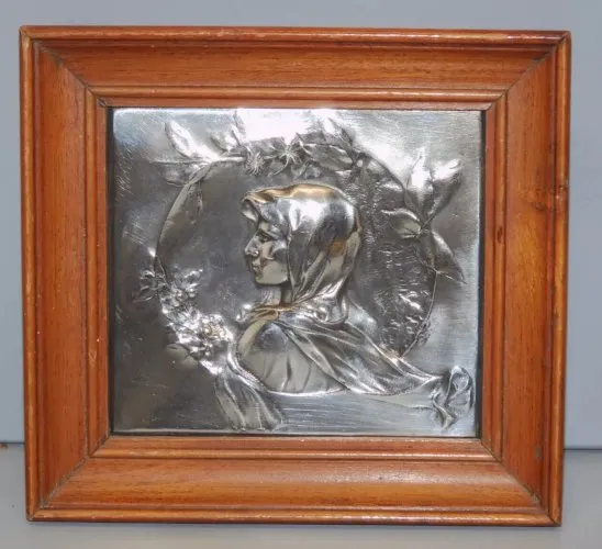 -CADRE PLAQUE ARGENT (testé ) PROFIL JEUNE FEMME ART NOUVEAU cadre Bois  D