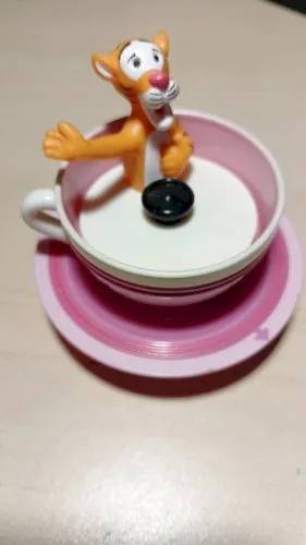 Figurine Tigrou Disney tasse McDonald