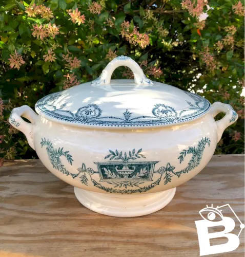 "/> <meta property="product:price:amount" content="10