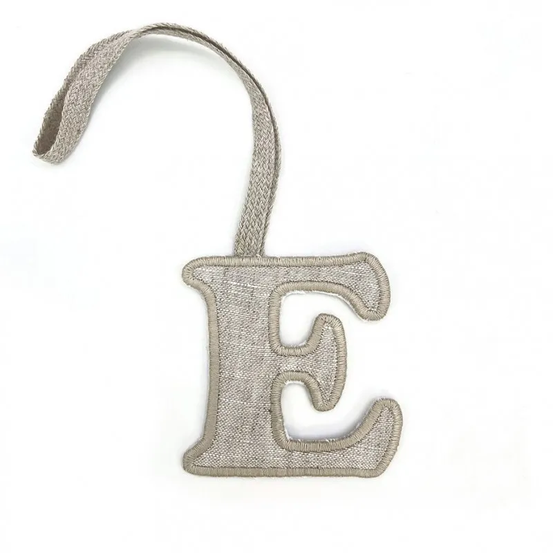 lettre "e" en 100% linen