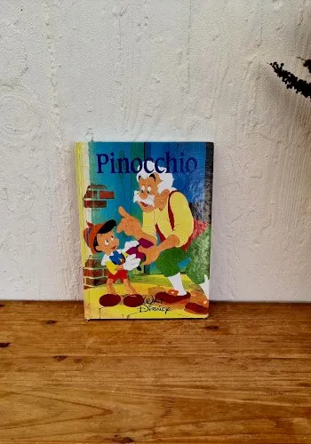 Livre Pinocchio de Walt Disney