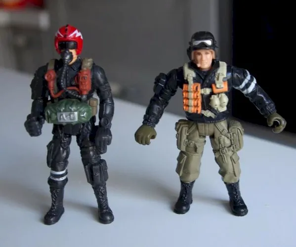 lot de 2 figurines articulees CHAP MEI Soldiers