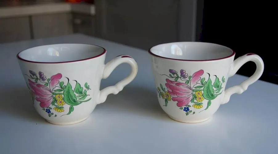 lot de 2 tasses Luneville KG modele reverbere diametre 8,5 cm hauteur 7 cm