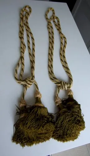 paire d'embraces embrasses de rideaux rideau occasion a doubles pompons