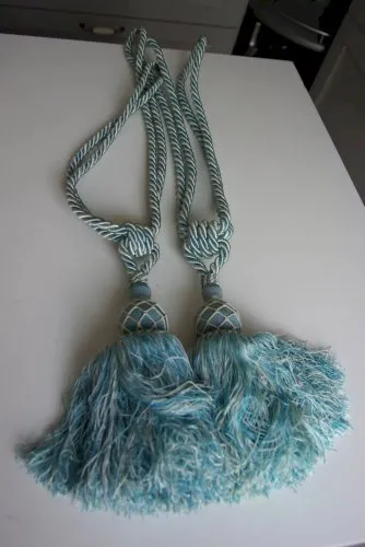 paire d'embraces embrasses de rideaux rideau occasion a gros pompons