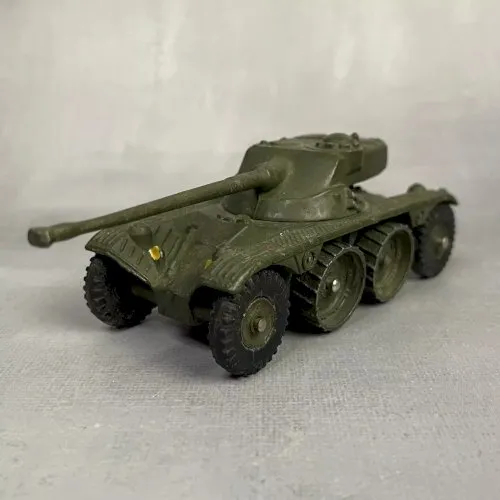 Véhicule militaire miniature DINKY TOYS FL 10 Panhard meccano 827 char