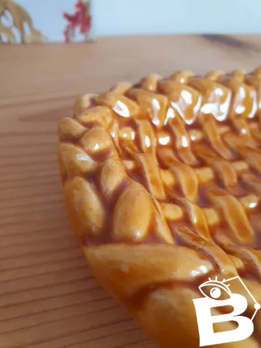 Vide poche en barbotine Vallauris